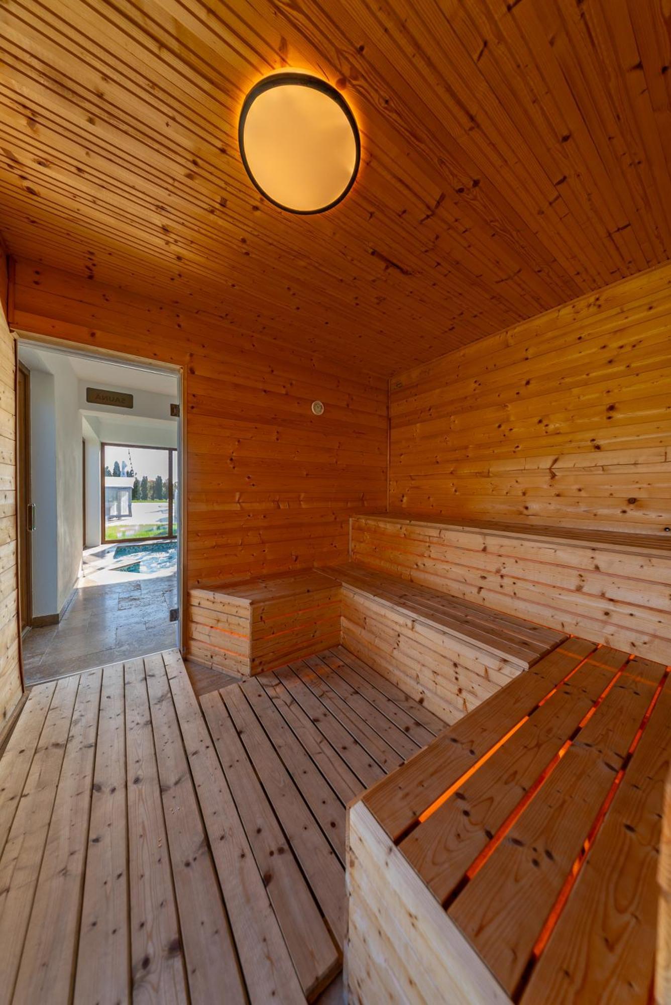 La Casa Blanca Apartment Vladimirescu Luaran gambar