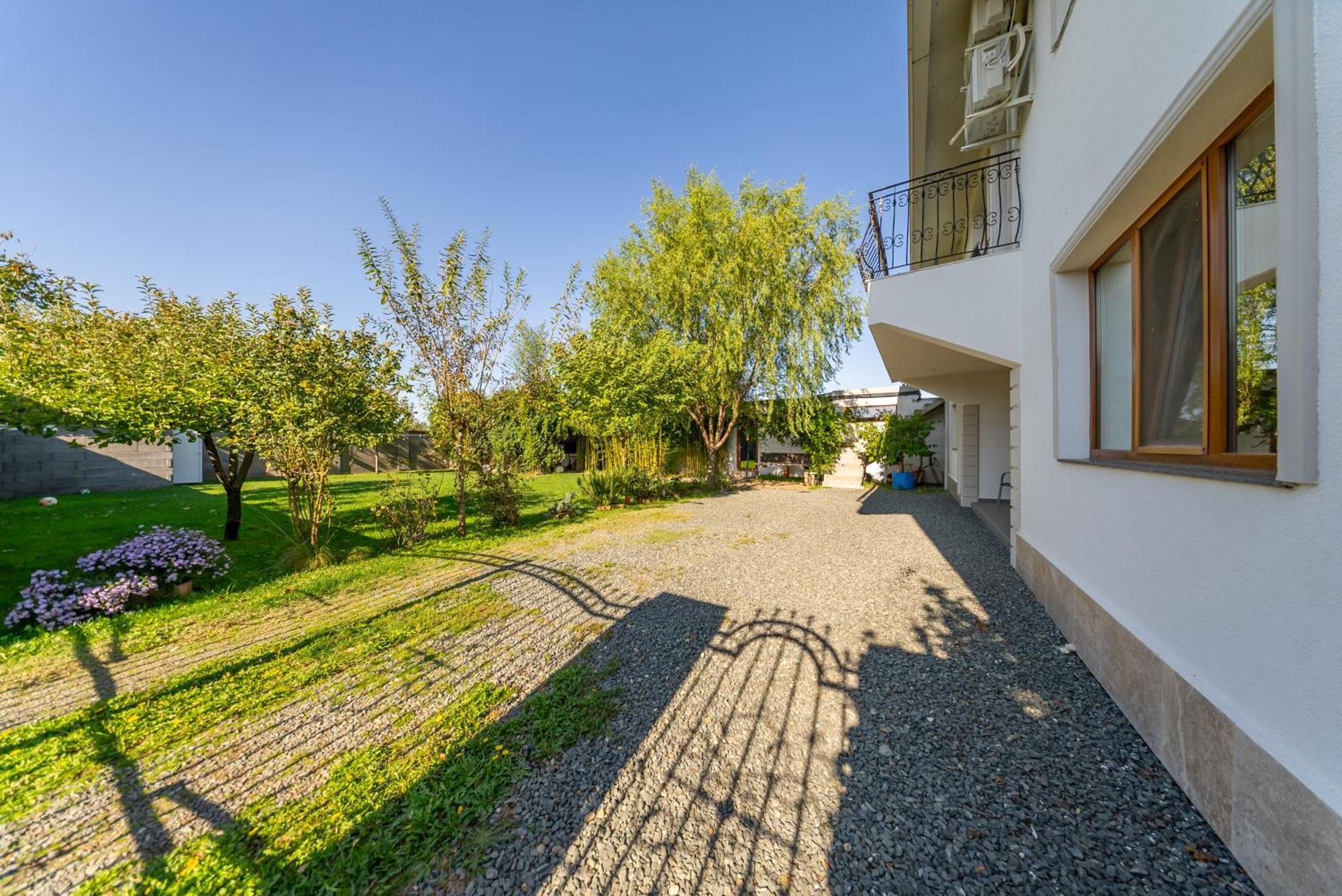 La Casa Blanca Apartment Vladimirescu Luaran gambar