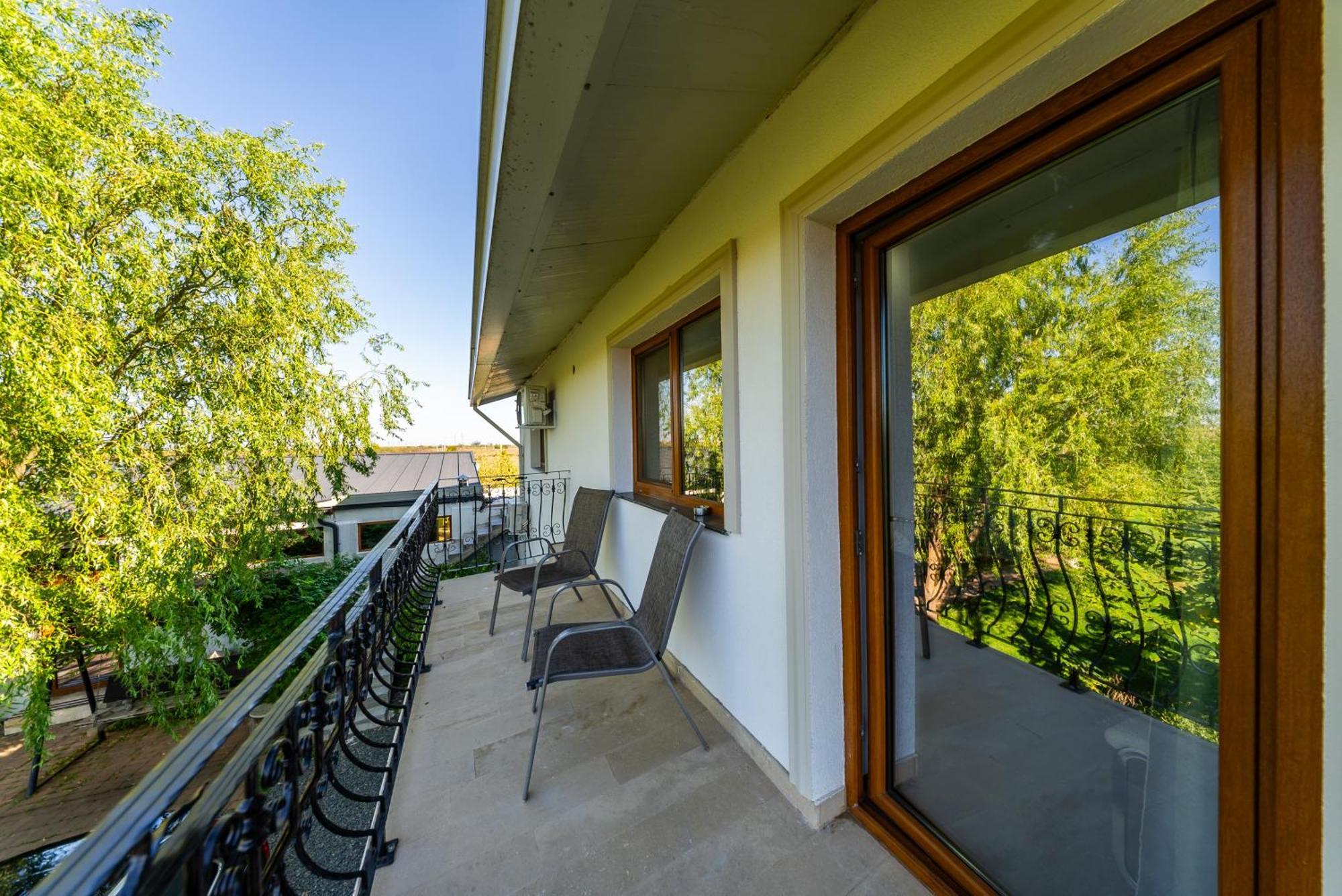 La Casa Blanca Apartment Vladimirescu Luaran gambar