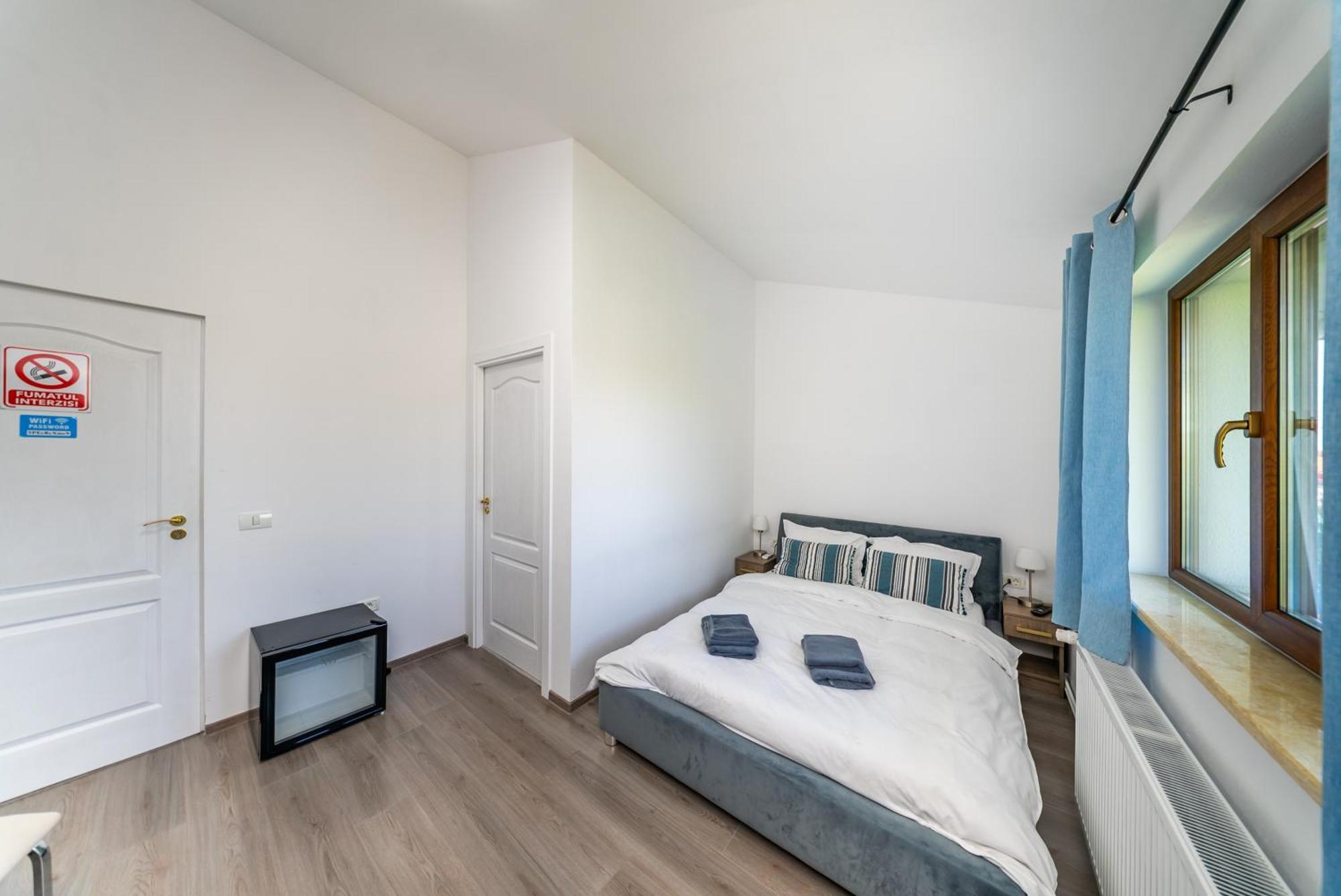 La Casa Blanca Apartment Vladimirescu Luaran gambar